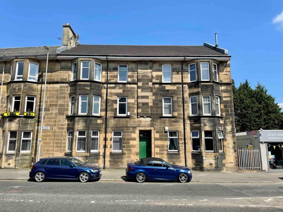 Large 2 Bed Near Glasgow Airport Paisley Exterior photo